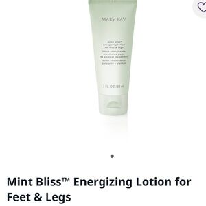 Mary Kay Mint Bliss Energizing Lotion for Feet & Legs - Green